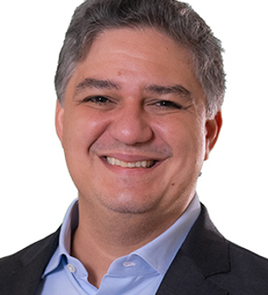 Vitor Alves Bio